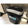 Image 2 : 2 COMPUTER DESKS, 4 OFFICE CHAIRS, SMALL SHREDDER, PARTITION AND MORE - MUST TAKE ALL