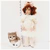 Image 1 : Porcelain Doll w/ Stand & Kitten in a Cup (Ceramic)