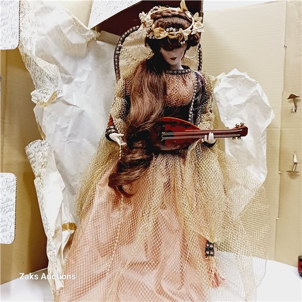 Collector Boxed Doll - Maryse Nicole - Franklin Heirloom Dolls