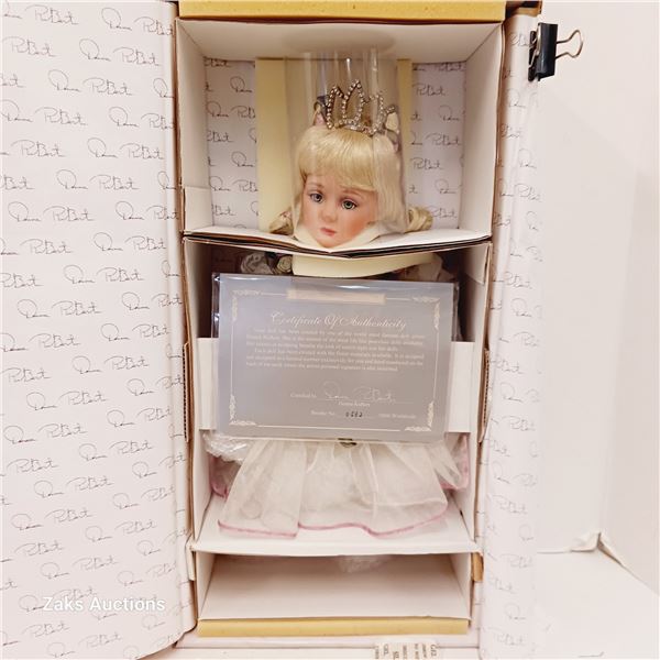 Collector Boxed Doll - Brooke - Rustie