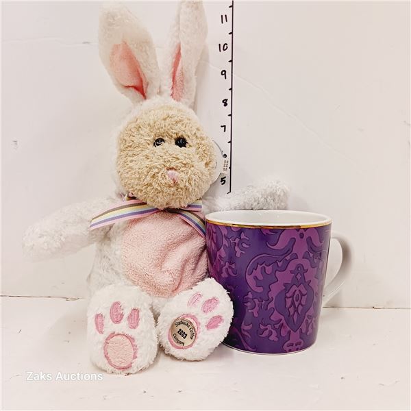 2004 Starbucks Mug & Stuffie