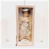 Image 1 : Collector Boxed Doll - Queen Anne Collection