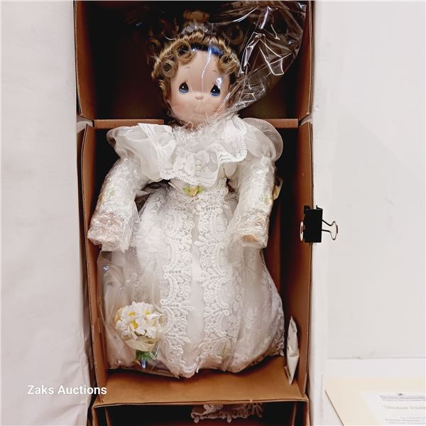 Collector Boxed Doll - Summer Radiance - The Ashton-Drake Galleries