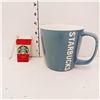 Image 1 : 2010 Starbucks Mug & Collecitble Gift Card