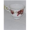 Image 5 : Teacup & Saucer
