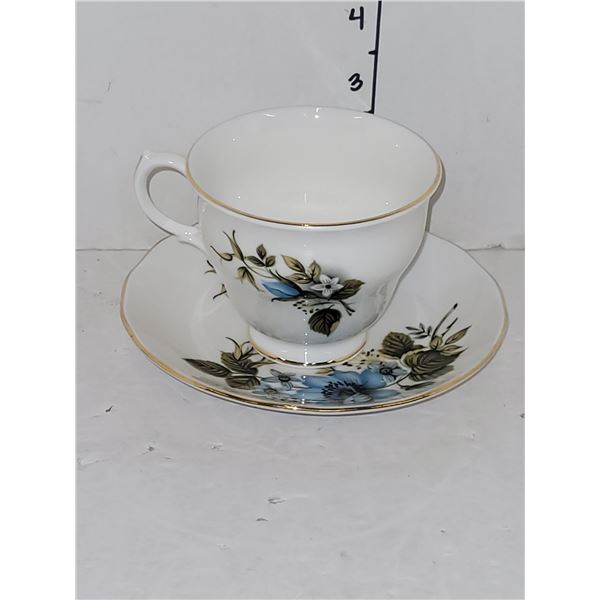 Teacup & Saucer