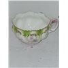 Image 6 : Teacup & Saucer