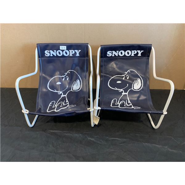 Lot Of 2 Vintage Snoopy Beach Chairs For Dolls
