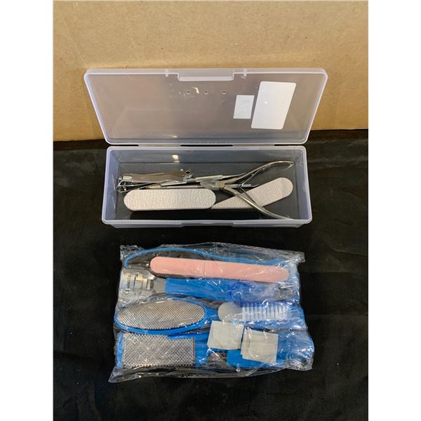 Pedicure Kit With Shaver/Scraper Tool