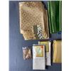 Image 2 : Table Cloth Setting Lot