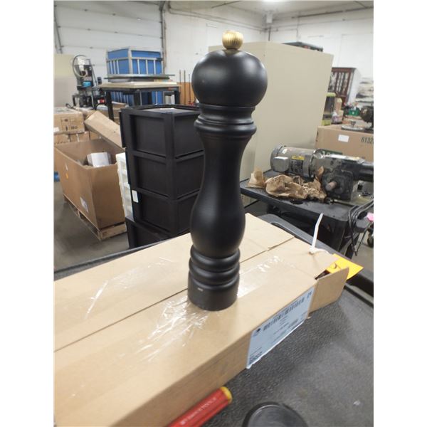 3 Wooden Pepper Mills