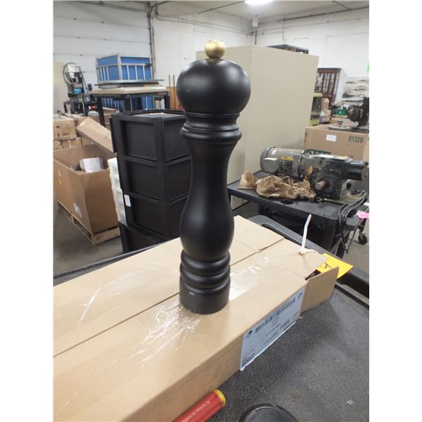 3 Wooden Pepper Mills