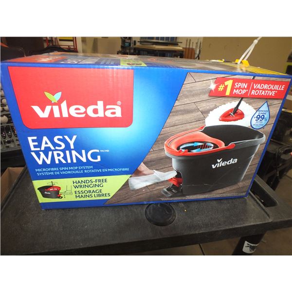 Vileda Mop Pail w/ Mop