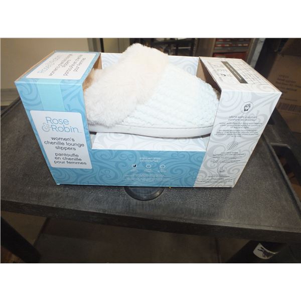 Ladies Small Slippers