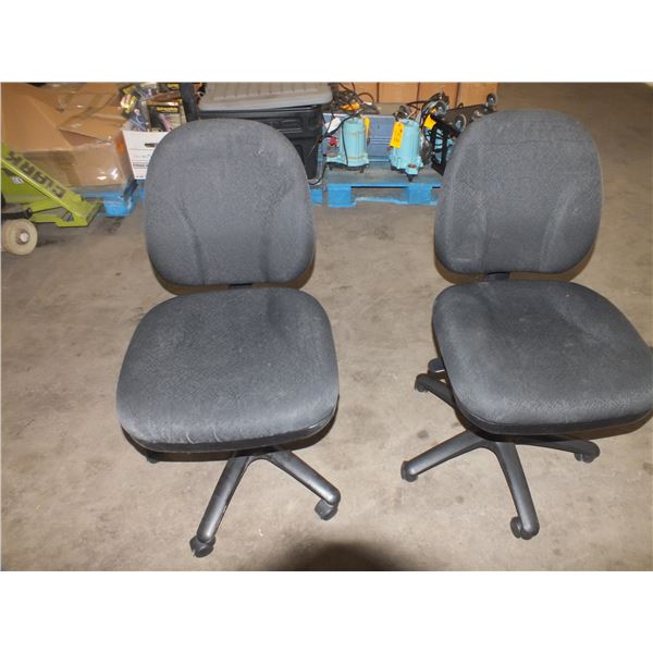 2 Office Chairs