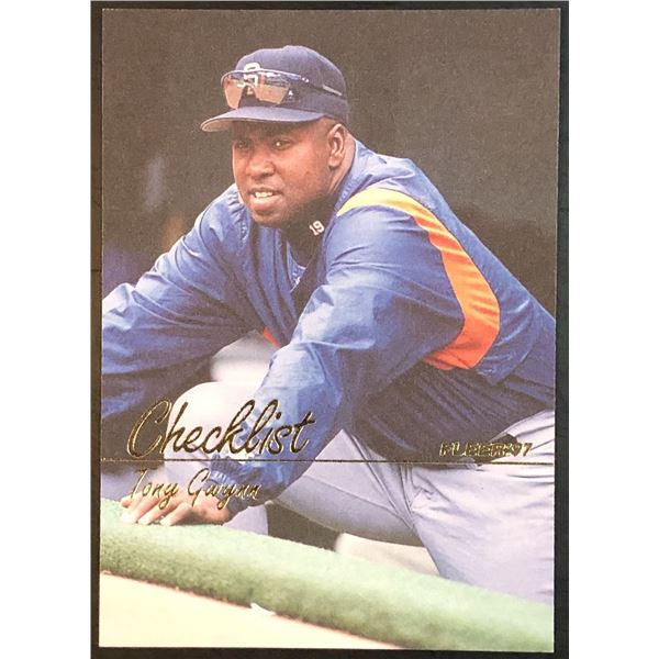 1997 FLEER TONY GWYNN (HOF)