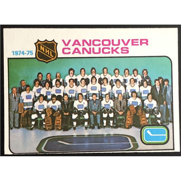 1975-76 O-PEE-CHEE VANCOUVER CANUCKS