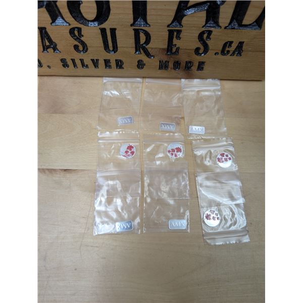 Lot 34-1) 9x1g  Mixed silver