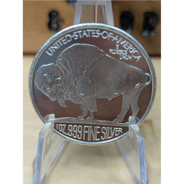 Lot 62-1)  1 oz Buffalo silver