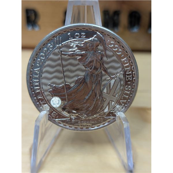 Lot 66-1) 1 oz Britannia 2023 coin