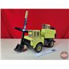 Image 6 : Construction Toy : TONKA Shovel  (17"H x 8"W x 22"L) (SEE PICS!)  (Important: All Items in this Auct