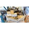 Image 2 : EQUIPE EVOLUTION INMETRO LIGHT GREY 7.5 X 15 (CM) TILE - APPROX. 40 BOXES/44 PCS. PER BOX