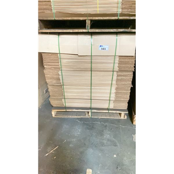 PALLET OF SHIPPING BOXES 2 X 1 X 2'