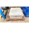 Image 2 : PALLET OF 24X24" TILES IN A2435, 4 PIECES PER BOX APPROX 8 BOXES