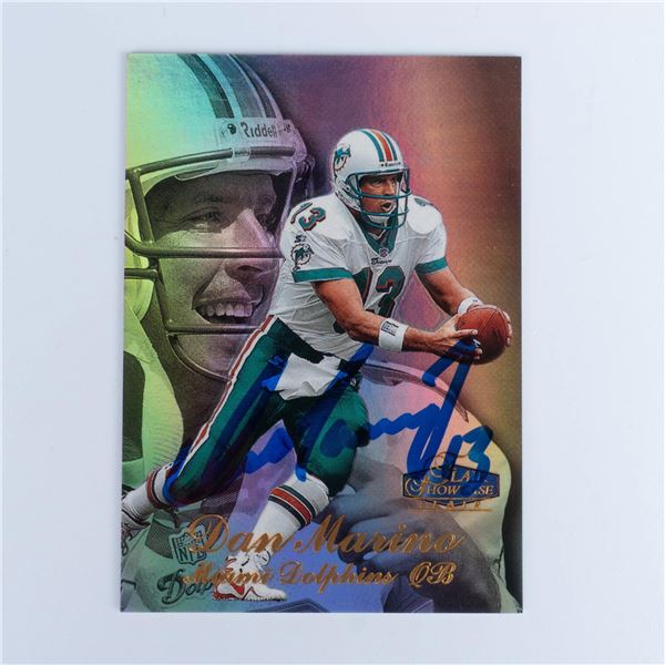 HOF Dan Marino Autographed Flair Showcase Card with COA