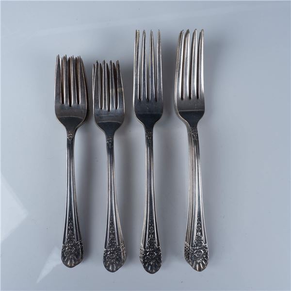 16pc Wm Rogers Mfg. Co. Silverplate Dinner & Dessert Forks