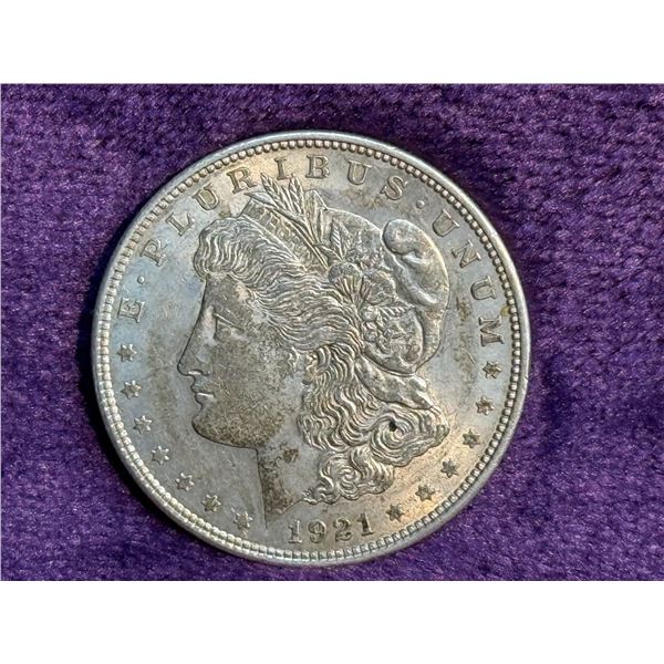 MORGAN SILVER DOLLAR - 1921