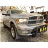 Image 8 : B6A -- 2011 DODGE RAM 1500, SILVER, 246918 KMS, 4X4