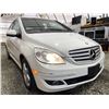 Image 8 : 12 -- 2008 MERCEDES B200, WHITE, 143498 KMS, FRONT WHEEL DRIVE