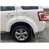 Image 25 : 0C -- 2012 FORD ESCAPE LIMITED, WHITE, 112382 KMS, FRONT WHEEL DRIVE