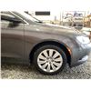 Image 25 : 27 --2016 CHRYSLER 200, DARK GREY, 185223 KMS, FRONT WHEEL DRIVE