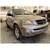 Image 8 : 3 -- 2006 KIA SORENTO, GOLD, 214169 KMS, ALL WHEEL DRIVE