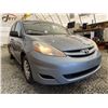 Image 8 : 208 -- 2010 TOYOTA SIENNA, BLUE, 222218 KMS, FRONT WHEEL DRIVE
