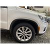 Image 25 : 108 -- 2012 VOLKSWAGEN TIGUAN, White, 169641 KMS, All Wheel Drive