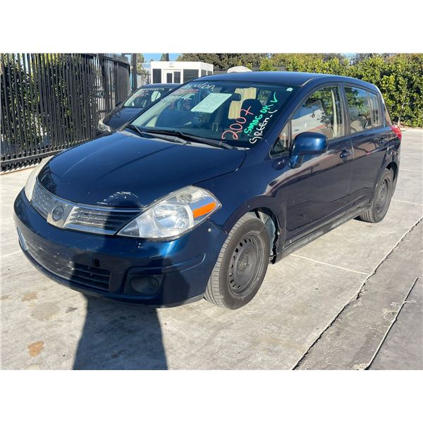 NISS VERSA  2007 T-DON - SMOG