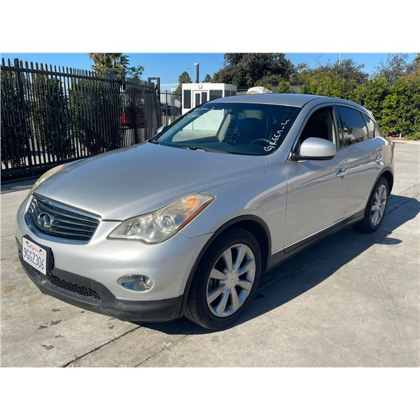 INFI FX35 2011 SALV T/DONATION