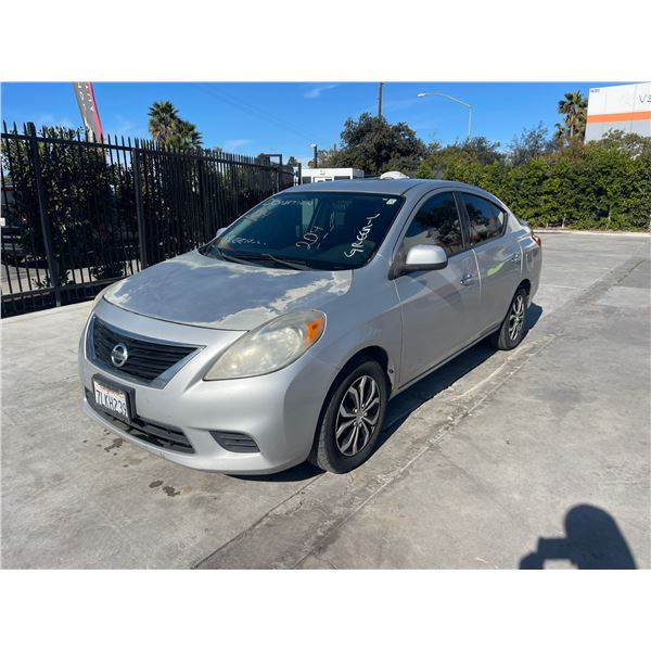 NISS VERSA 2014 T-DONATION