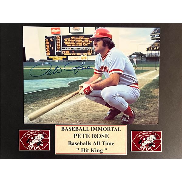 Pete Rose signed photo