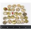 Image 2 : #449  27 BUTTONS ROYAL CANADIAN MOUNTED POLICE