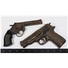 Image 1 : #996 LOT OF 2 TOY CAP GUNS INCLUDING REVOLVER