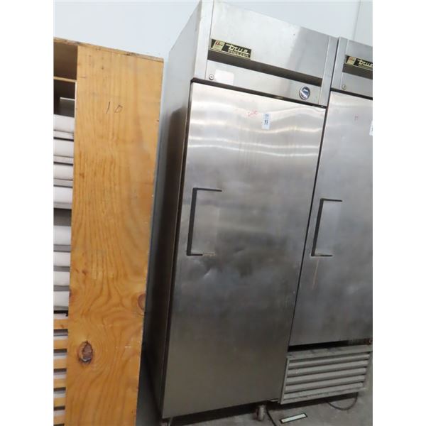 True Single Door Rolling Freezer - Does Not Get Cold