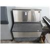 Image 2 : Hoshizaki Approx. 300 Lb. Cap Ice Machine
