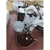 Image 1 : Small Gravy Boats, Trays, Utensils