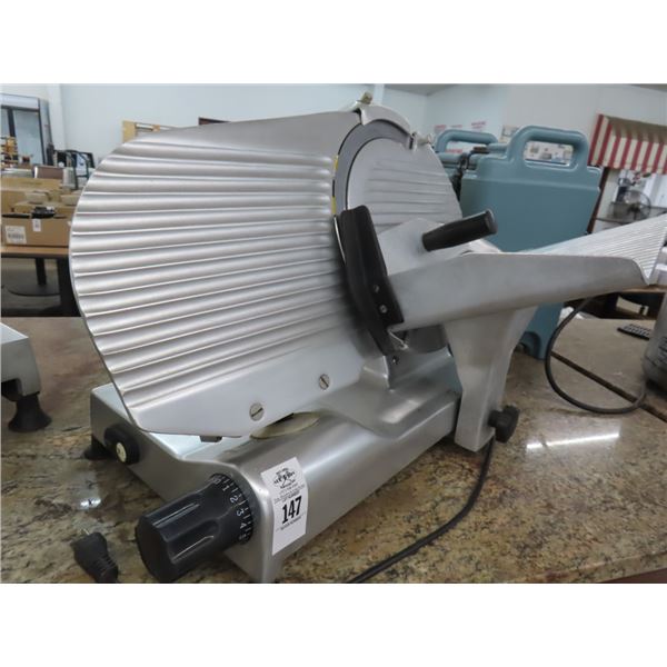 Avantco Gravity Slicer w/Sharpener