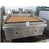 Image 1 : Gas 18"  X  20"  Range - Missing Knobs