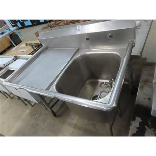 S/S Single Pot Sink w/Drainboard